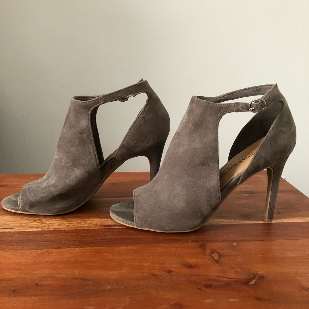Gray Suede Women's Heels